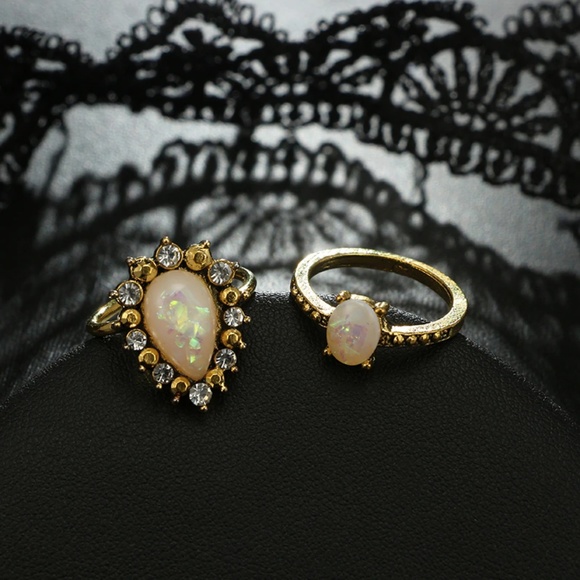 7 Piece Antique Opal Ring Set - Picture 4 of 5